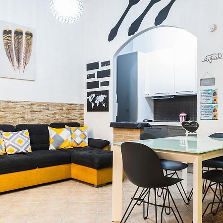 La Casa Di Ryan - Camere - Policlinico - Cittadella Monserrato Eksteriør billede